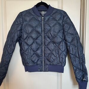 ALO Yoga Quilted Jacket in Dark Blue